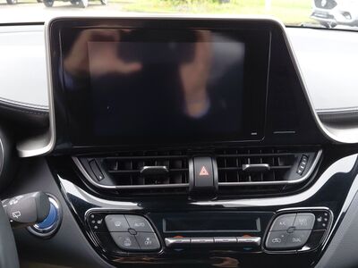 Toyota C-HR Gebrauchtwagen