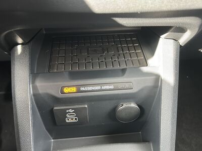 Ford Tourneo Courier Neuwagen