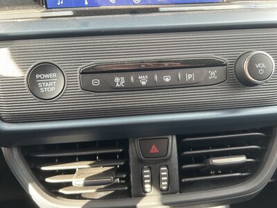 Ford Tourneo Courier Neuwagen