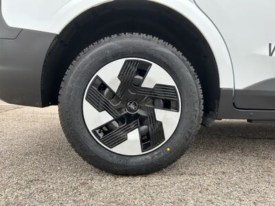 Ford Transit Courier Vorführwagen