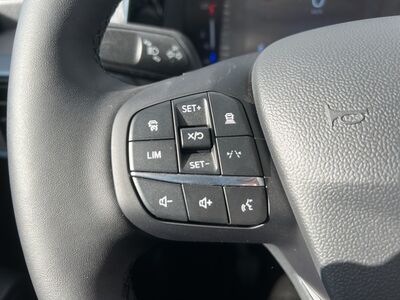 Ford Tourneo Courier Neuwagen