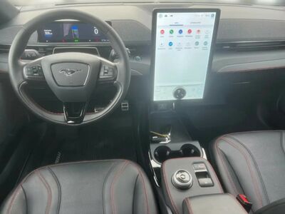 Ford Mustang Mach-E Gebrauchtwagen