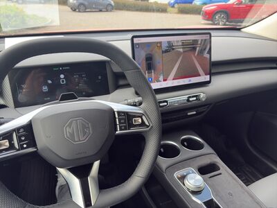 MG MGS5 EV Neuwagen
