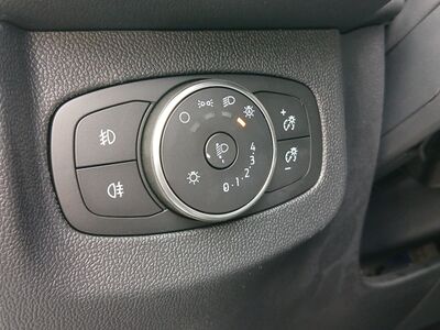 Ford Transit Courier Vorführwagen