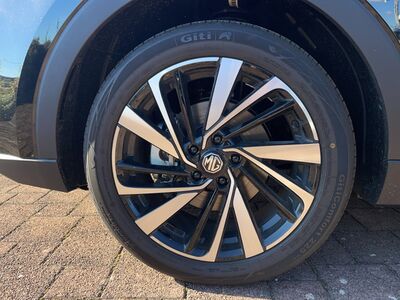 MG ZS Neuwagen
