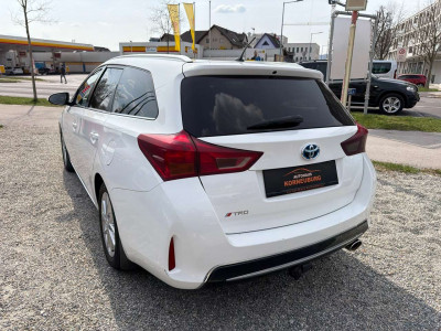 Toyota Auris Gebrauchtwagen