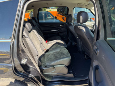 Ford S-MAX Gebrauchtwagen