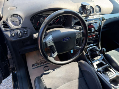 Ford S-MAX Gebrauchtwagen
