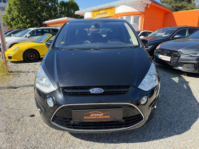 Ford S-MAX Gebrauchtwagen