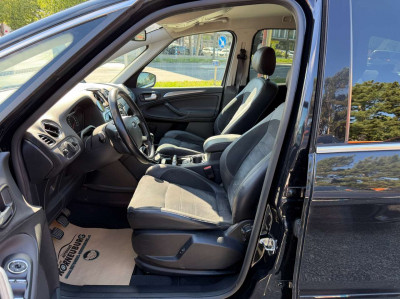 Ford S-MAX Gebrauchtwagen