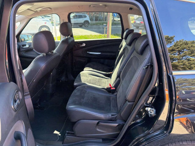 Ford S-MAX Gebrauchtwagen