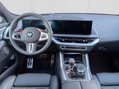 BMW XM Neuwagen