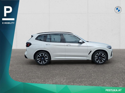 BMW iX3 Gebrauchtwagen BMW iX3 Gebrauchtwagen