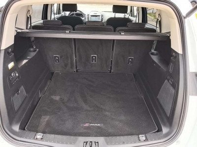 Ford S-MAX Gebrauchtwagen