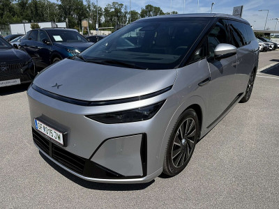 Xpeng X9 Vorführwagen