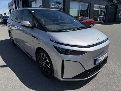Xpeng X9 Vorführwagen