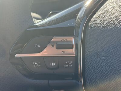 Peugeot 408 Vorführwagen Peugeot 408 Vorführwagen