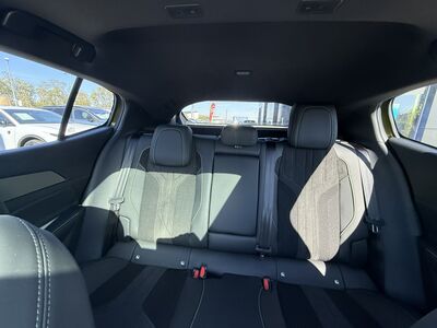 Peugeot 408 Vorführwagen Peugeot 408 Vorführwagen