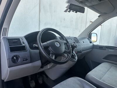 VW Transporter T5 Gebrauchtwagen VW Transporter T5 Gebrauchtwagen