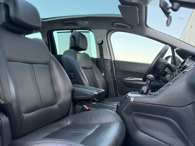 Peugeot 5008 Gebrauchtwagen Peugeot 5008 Gebrauchtwagen