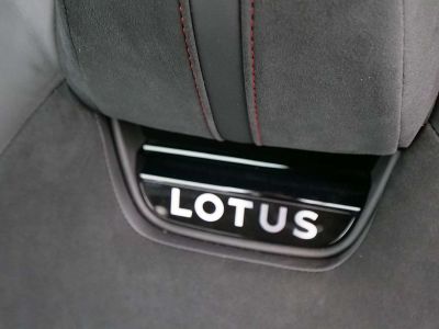Lotus Emira Vorführwagen