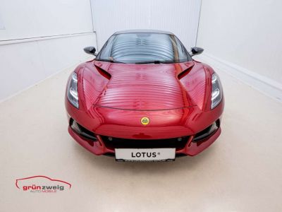 Lotus Emira Vorführwagen