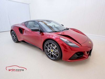 Lotus Emira Vorführwagen