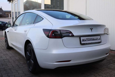 Tesla Model 3 Gebrauchtwagen