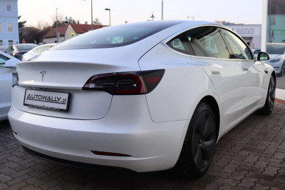 Tesla Model 3 Gebrauchtwagen