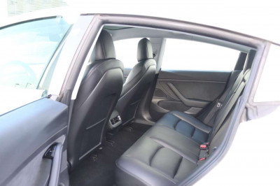 Tesla Model 3 Gebrauchtwagen