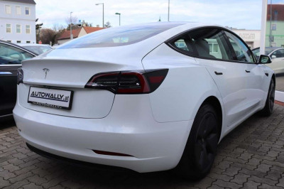 Tesla Model 3 Gebrauchtwagen