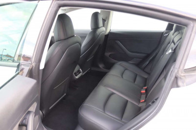 Tesla Model 3 Gebrauchtwagen