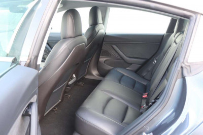 Tesla Model 3 Gebrauchtwagen