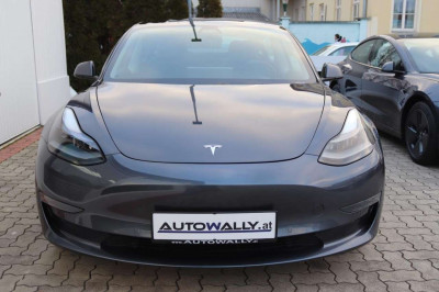 Tesla Model 3 Gebrauchtwagen