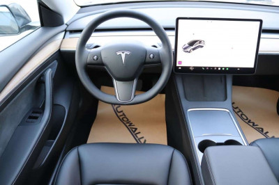 Tesla Model 3 Gebrauchtwagen