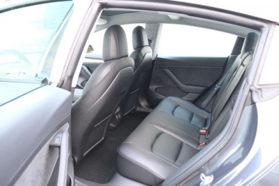 Tesla Model 3 Gebrauchtwagen