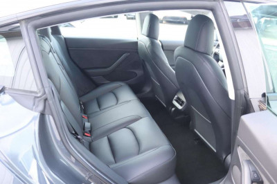 Tesla Model 3 Gebrauchtwagen