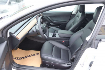 Tesla Model 3 Gebrauchtwagen