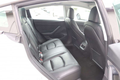 Tesla Model 3 Gebrauchtwagen