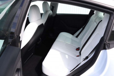 Tesla Model 3 Gebrauchtwagen
