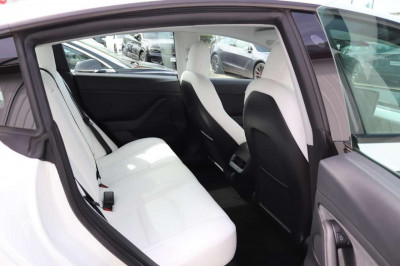 Tesla Model 3 Gebrauchtwagen