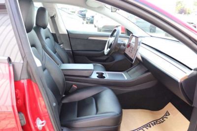 Tesla Model 3 Gebrauchtwagen