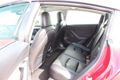 Tesla Model 3 Gebrauchtwagen