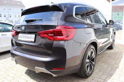 BMW iX3 Gebrauchtwagen BMW iX3 Gebrauchtwagen