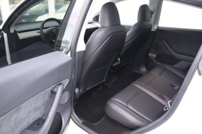 Tesla Model Y Gebrauchtwagen