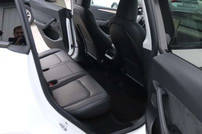 Tesla Model Y Gebrauchtwagen