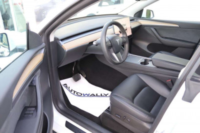 Tesla Model Y Gebrauchtwagen