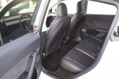 Tesla Model Y Gebrauchtwagen