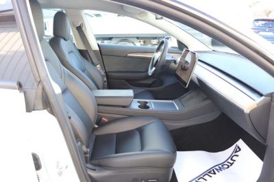 Tesla Model 3 Gebrauchtwagen