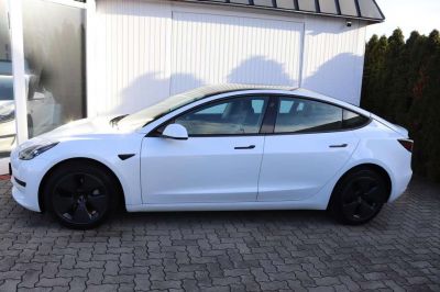 Tesla Model 3 Gebrauchtwagen